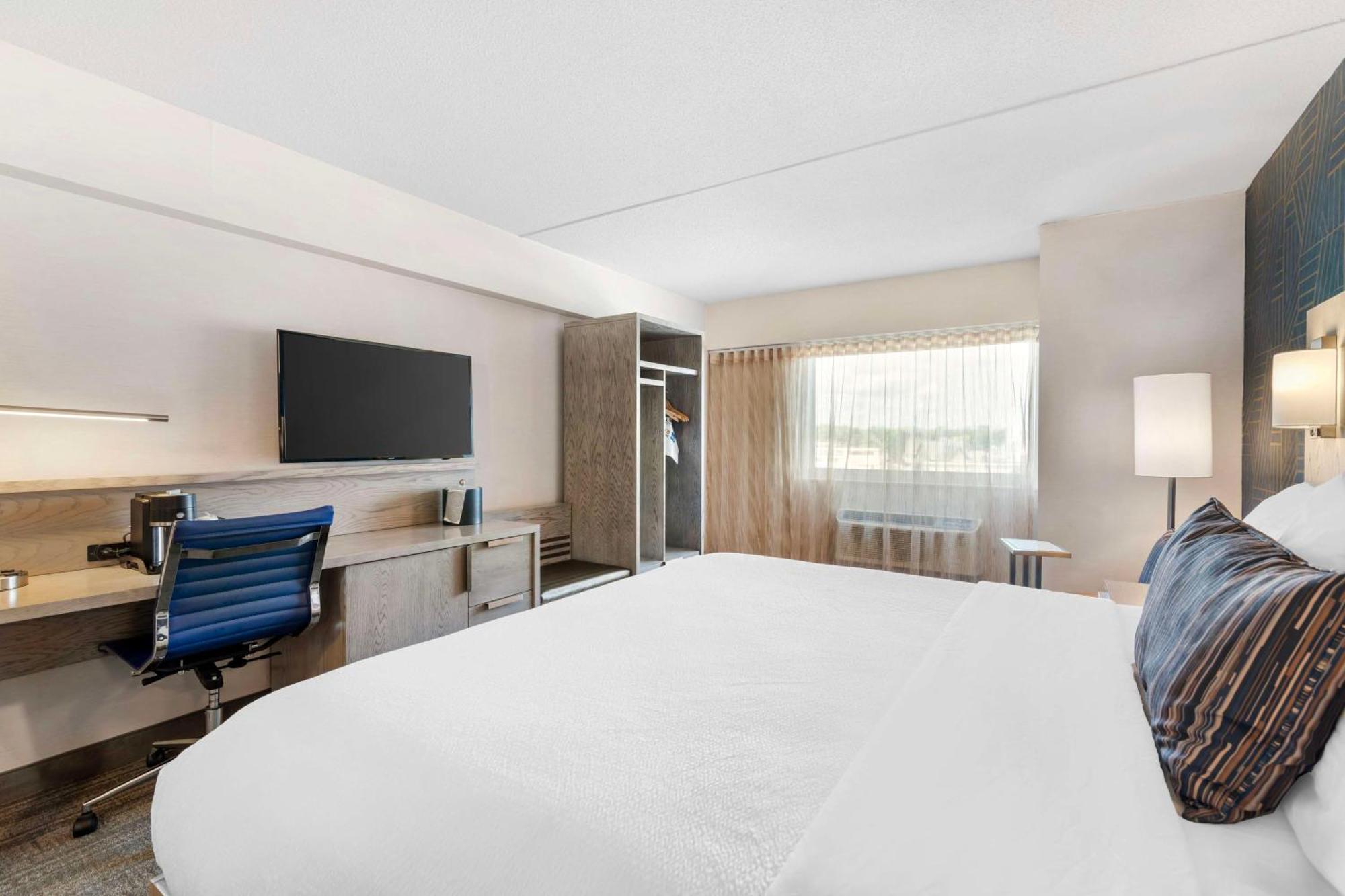Best Western Plus Landmark Inn Laconia Ngoại thất bức ảnh