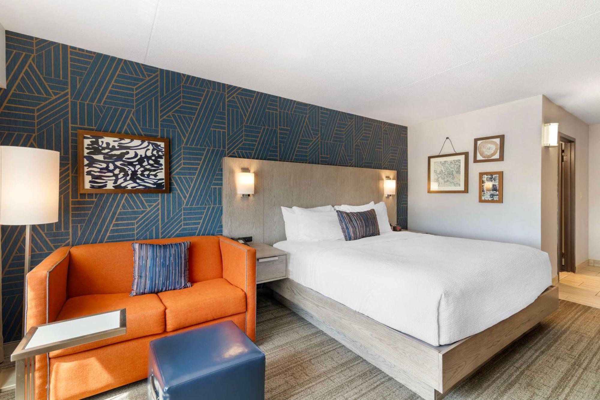 Best Western Plus Landmark Inn Laconia Ngoại thất bức ảnh