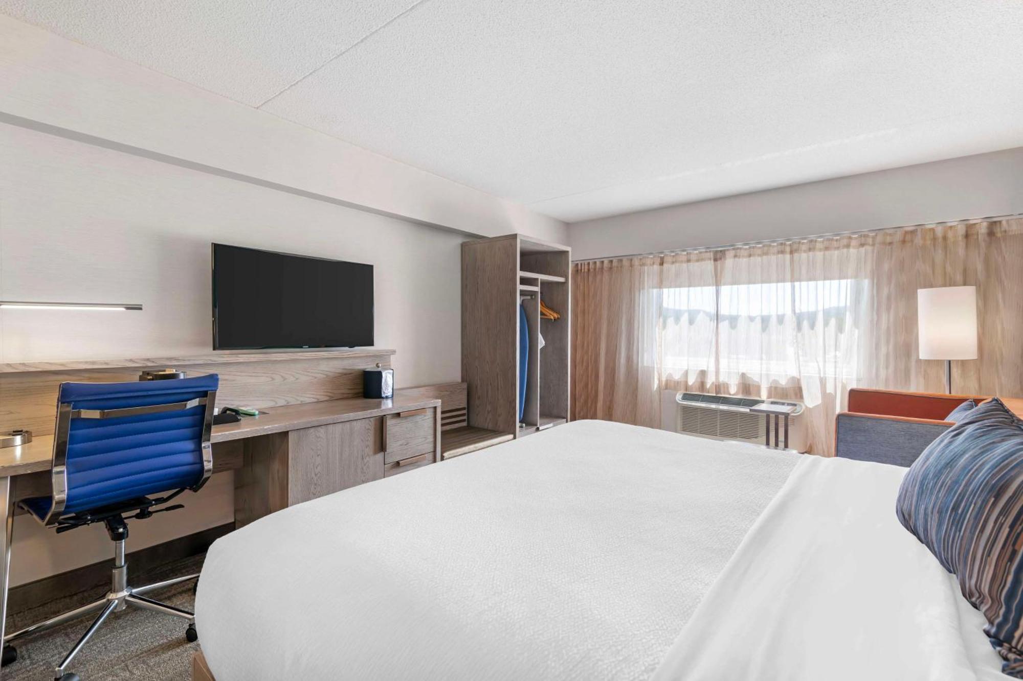 Best Western Plus Landmark Inn Laconia Ngoại thất bức ảnh