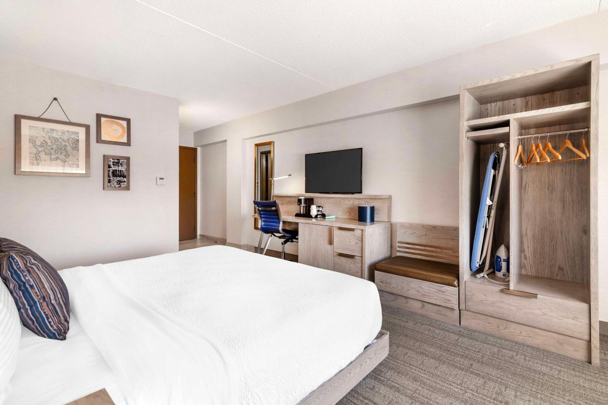 Best Western Plus Landmark Inn Laconia Ngoại thất bức ảnh