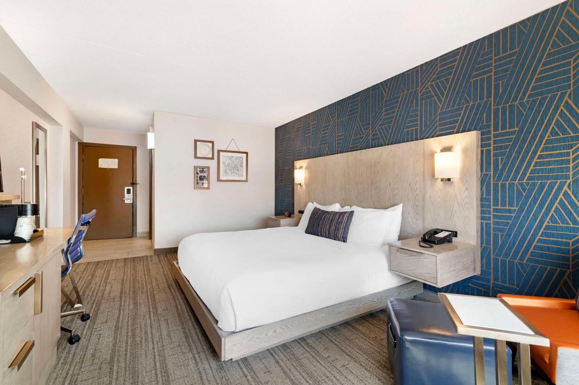 Best Western Plus Landmark Inn Laconia Ngoại thất bức ảnh