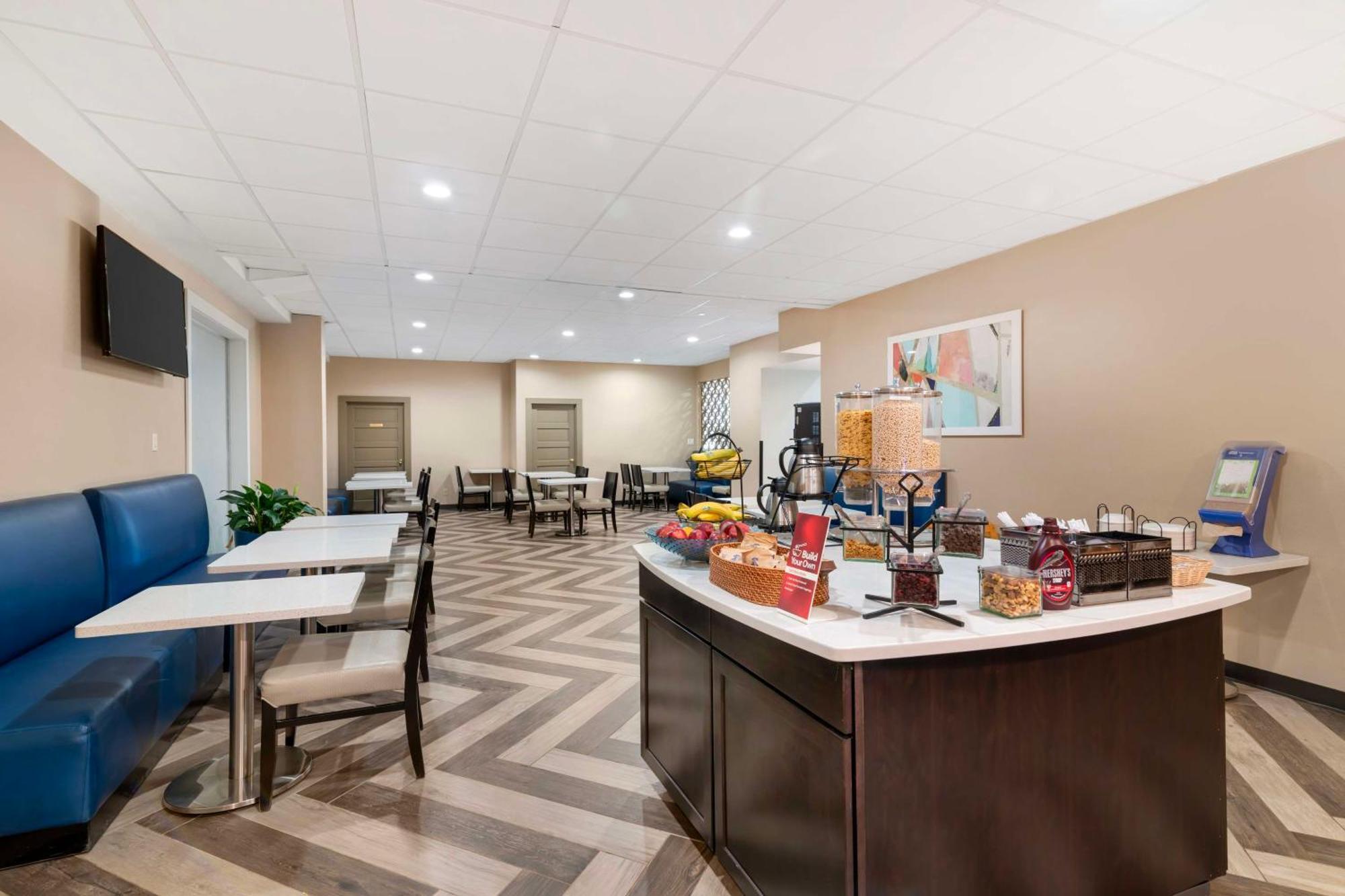 Best Western Plus Landmark Inn Laconia Ngoại thất bức ảnh
